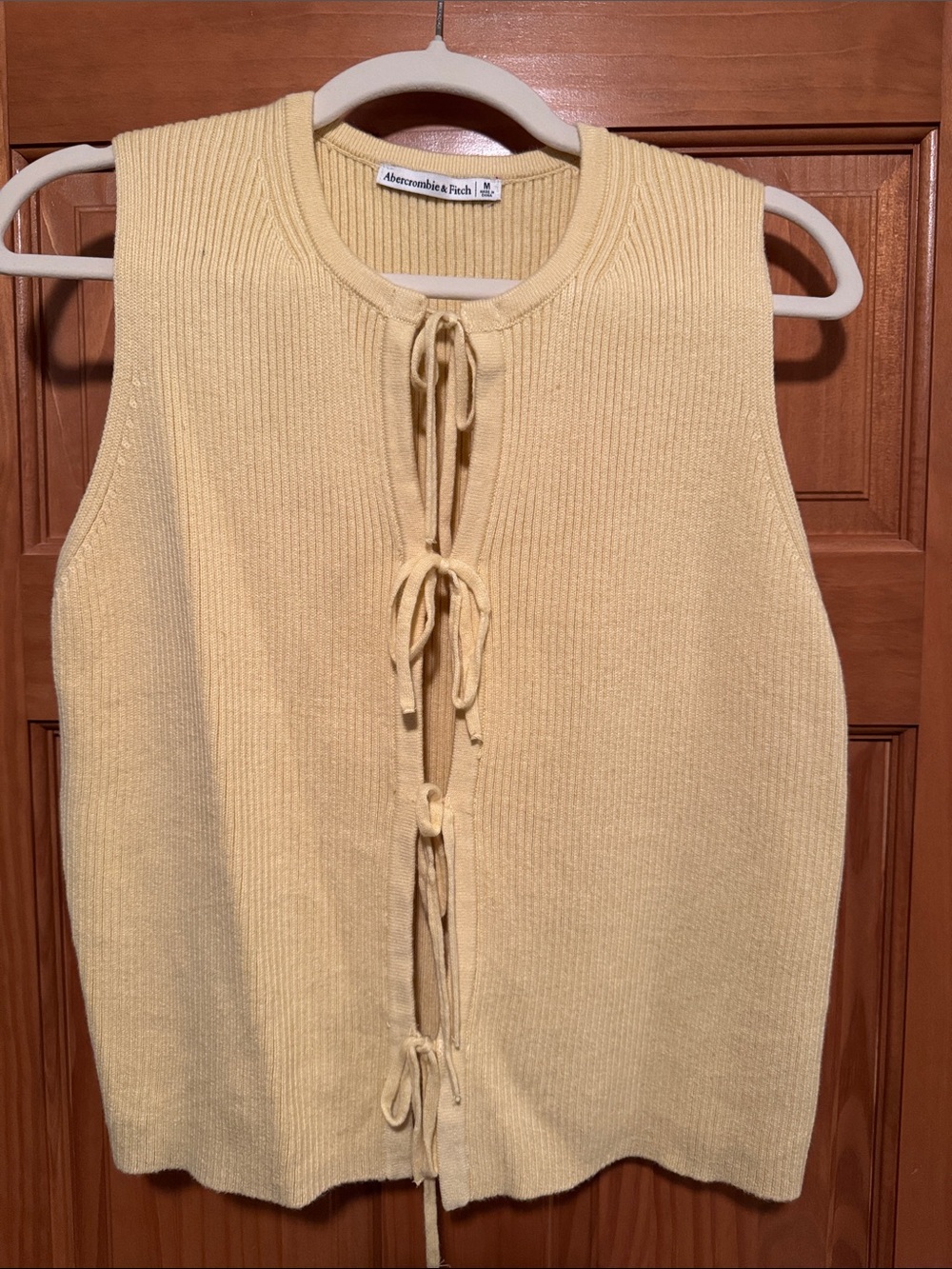 Abercrombie & Fitch Pale Yellow Tie-Front Sleeveless Knit Vest